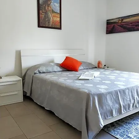 La Santera לינה וארוחת בוקר Marina di Davoli