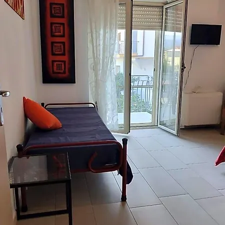 לינה וארוחת בוקר La Santera Marina di Davoli